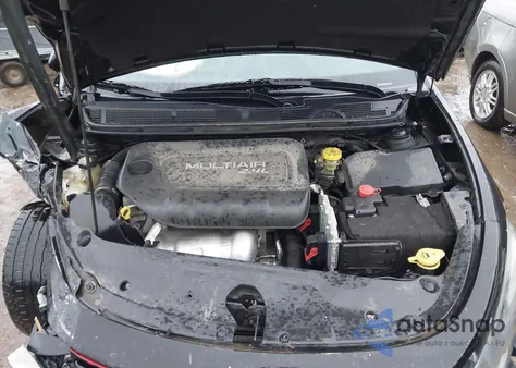 2014 Dodge Dart Sxt z USA, uszkodzony, nr VIN 1C3CDFBB7ED732553